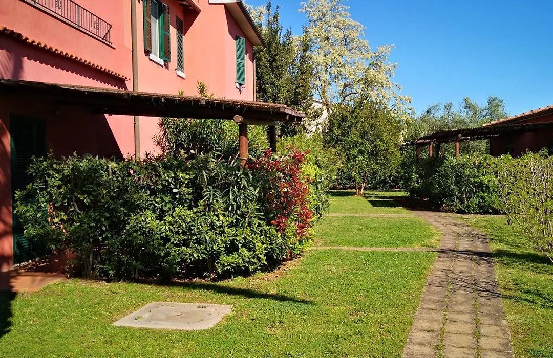 Agrialbergo Capalbio - Hotel Il Cipresso-1