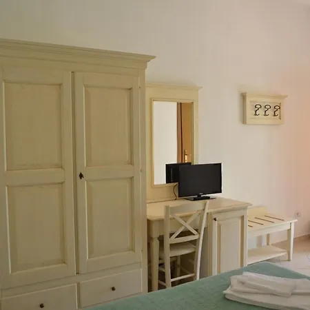 Agrialbergo Capalbio - Hotel Il Cipresso-2